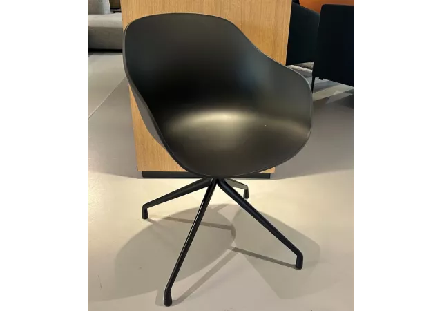 ABOUT A CHAIR 220 SPINPOOT POLYPROP BLACK